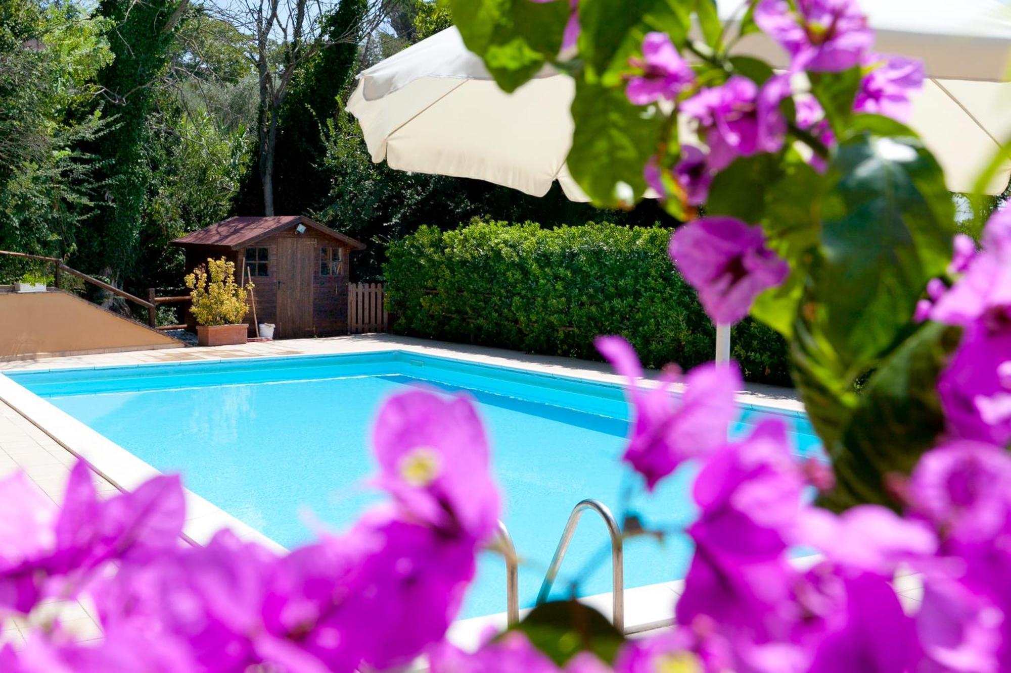 Garden Relais Le Fontanelle Montescudaio