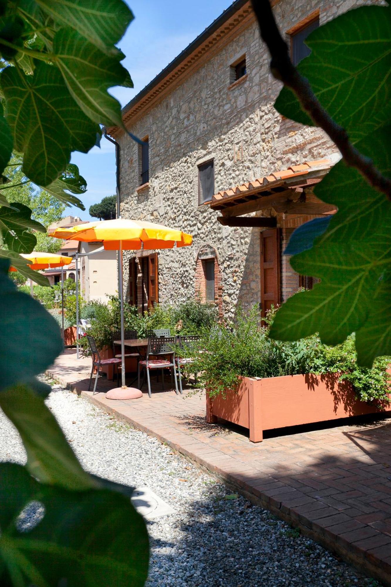 Apart-hotel Garden Relais Le Fontanelle 3*
